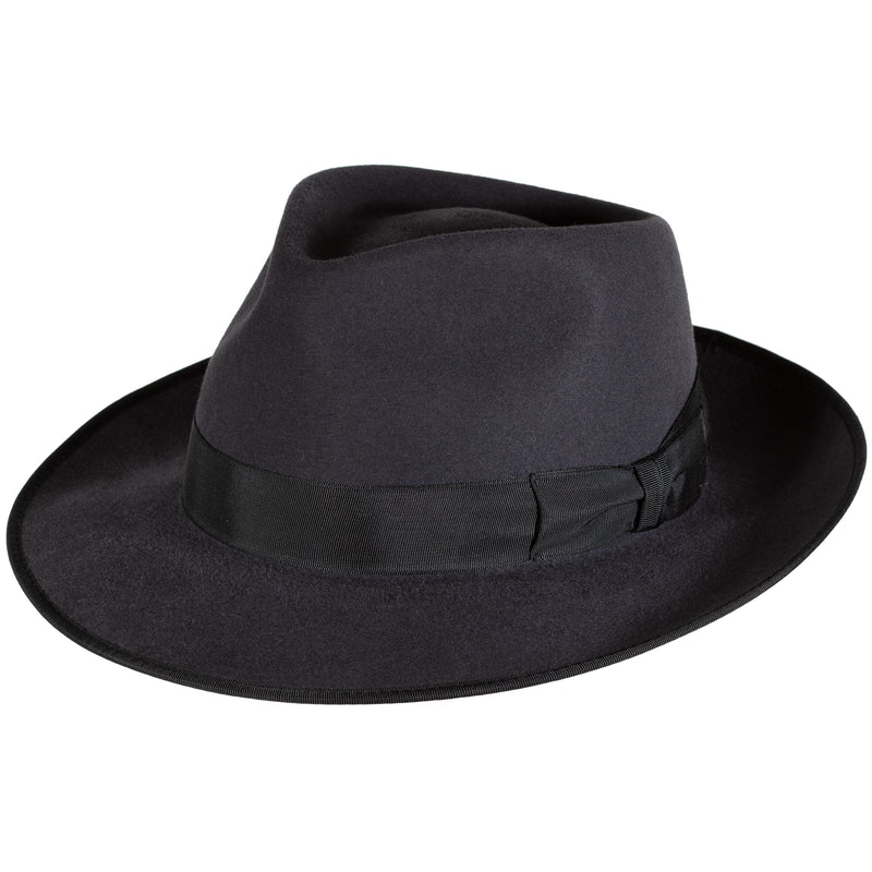 Stylemaster Hat Stylemaster Hat in Carbon Gray. A pre-creased fedora, 100% rabbit fur felt. Handcrafted in Australia by Akubra.