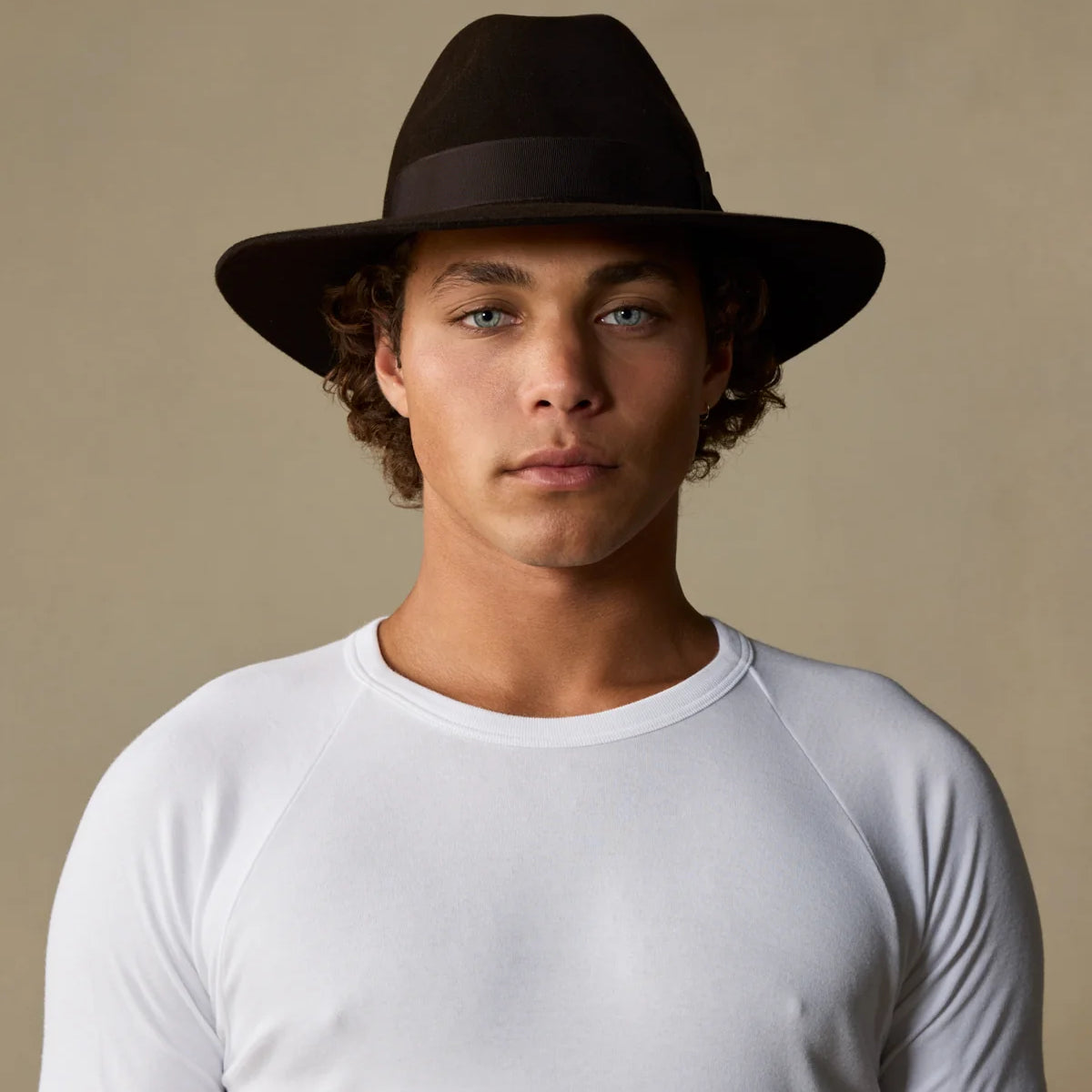Smoky Cape Hat