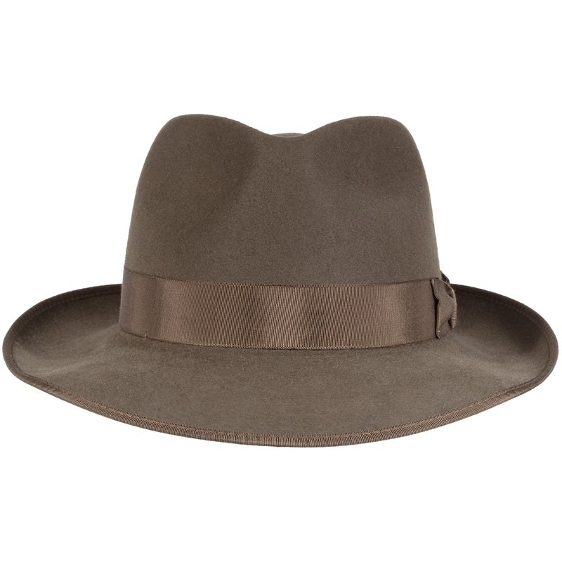 Stylemaster Hat in Acorn. A pre-creased fedora, 100% rabbit fur felt. Handcrafted in Australia by Akubra.  Front view with front brim snapped down.